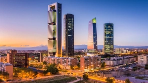 Vista de edificios de Madrid, capital de moda.